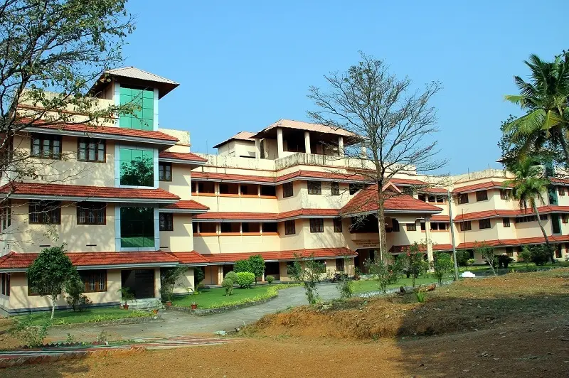 Mannam Ayurveda Co-Operative Medical College campus photo 3