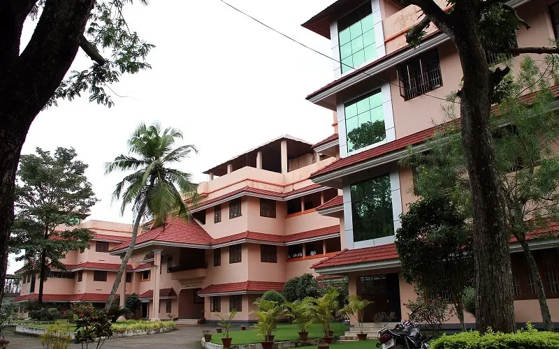 Mannam Ayurveda Co-Operative Medical College campus photo 4