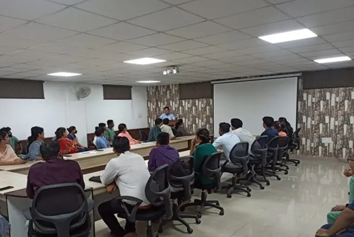 Mansarovar Dental College Kolar Road: campus photo 7