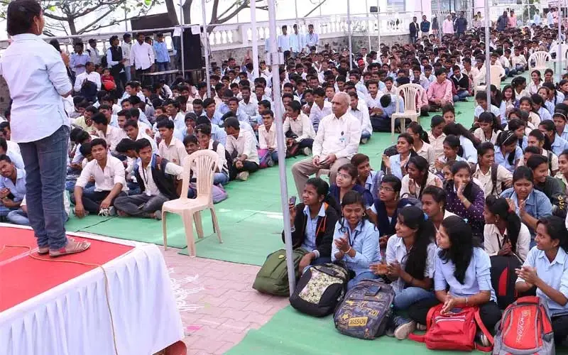 Marathwada Shikshan Prasarak Mandal's Shivchhatrapati College: campus photo 4