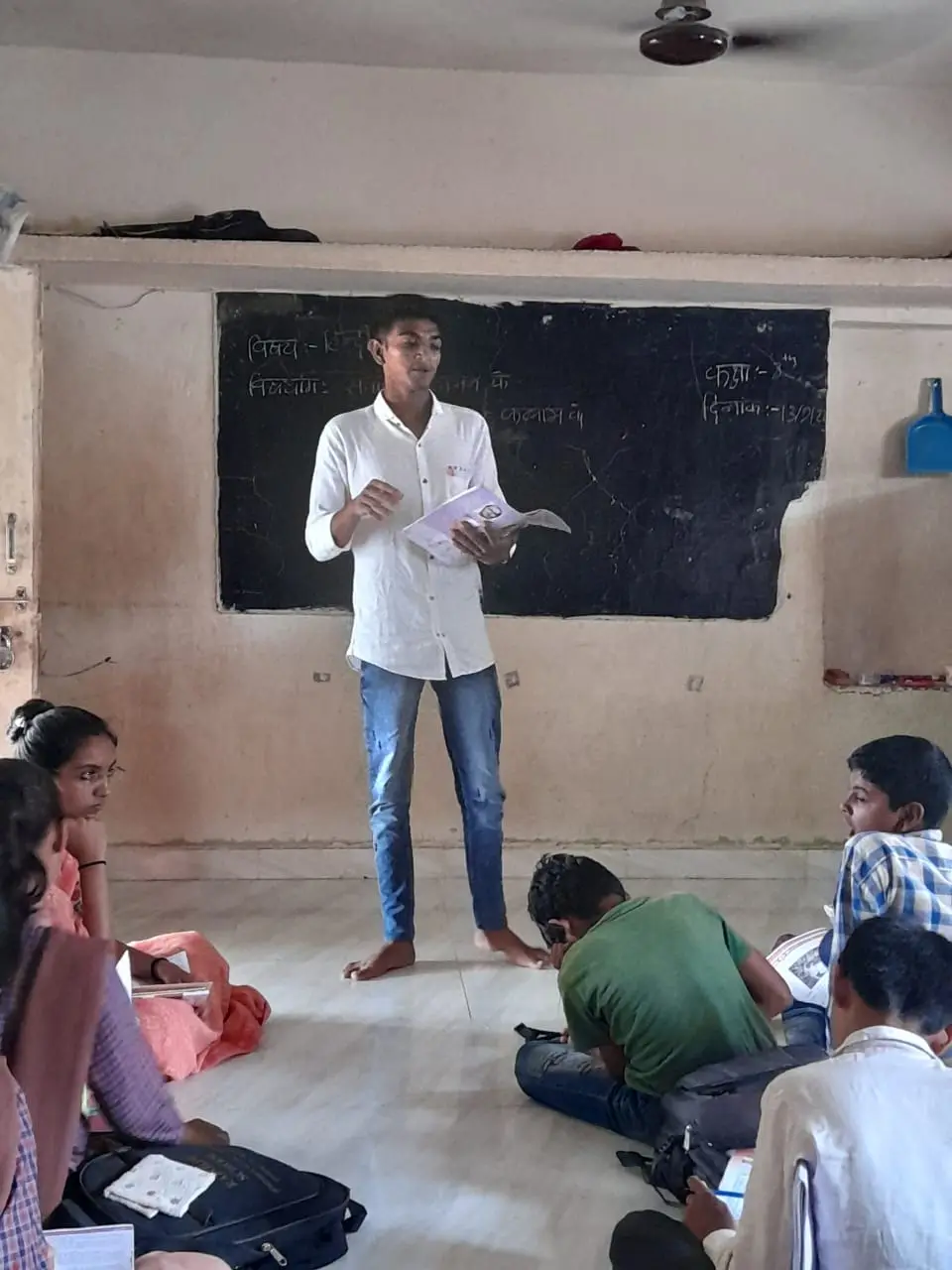 Matrushri Vrajkuvarben Bachubhai Manvar Ptc College Dumiyani: campus photo 1