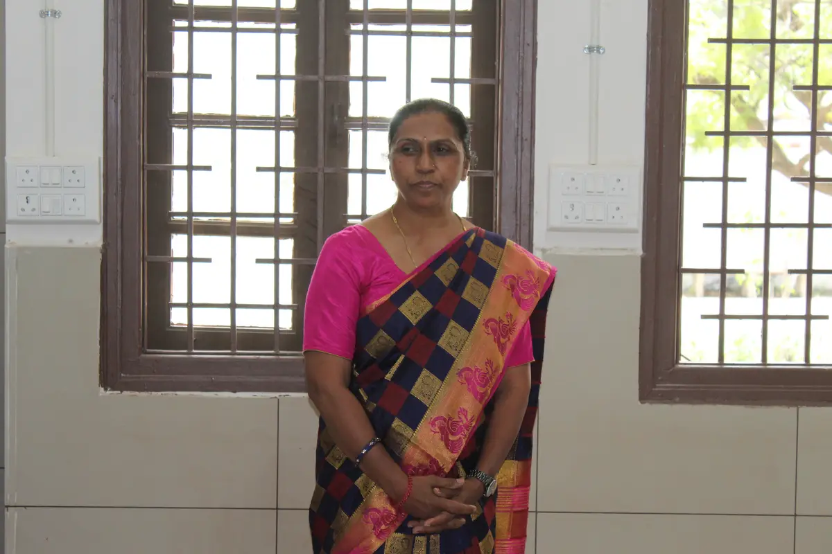 Matushri Virbaima Mahila Arts College: campus photo 2