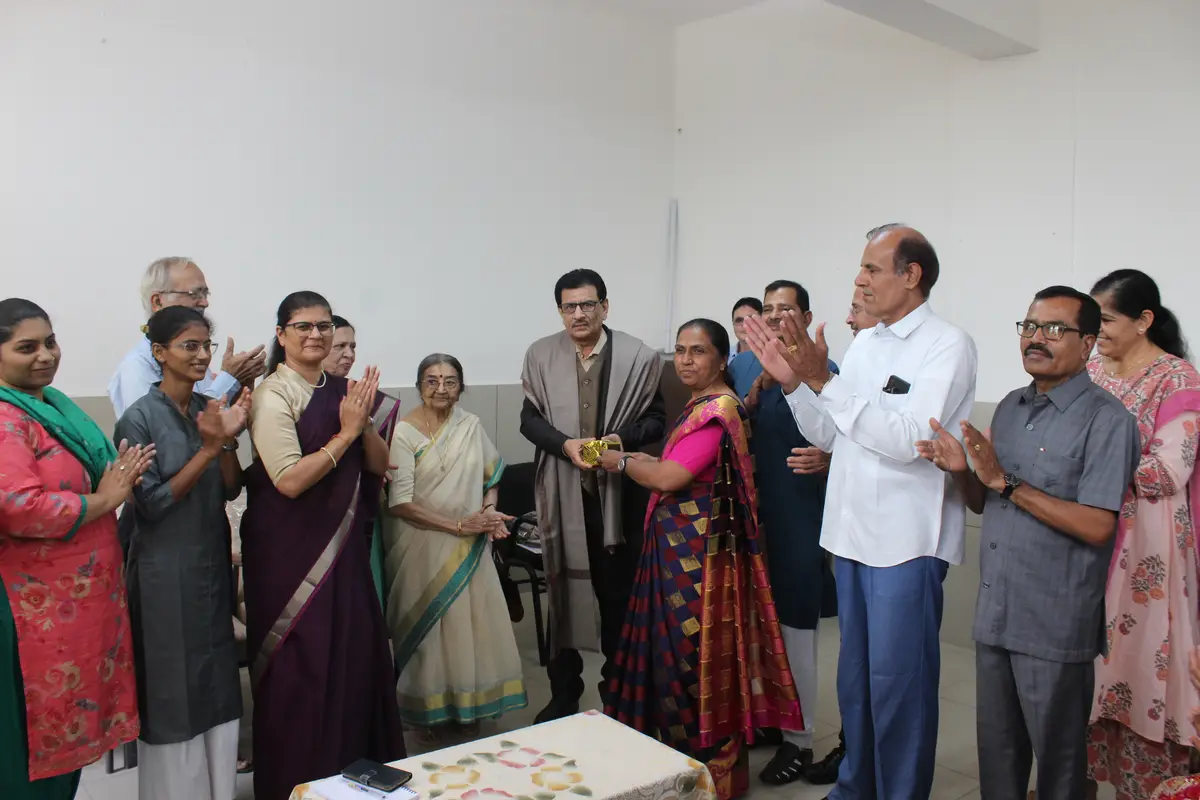 Matushri Virbaima Mahila Arts College: campus photo 5