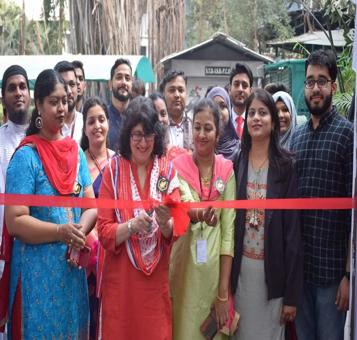 M.C.E. Society’s Abeda Inamdar College of Arts, Science and Commerce (AISC Pune): campus photo 1