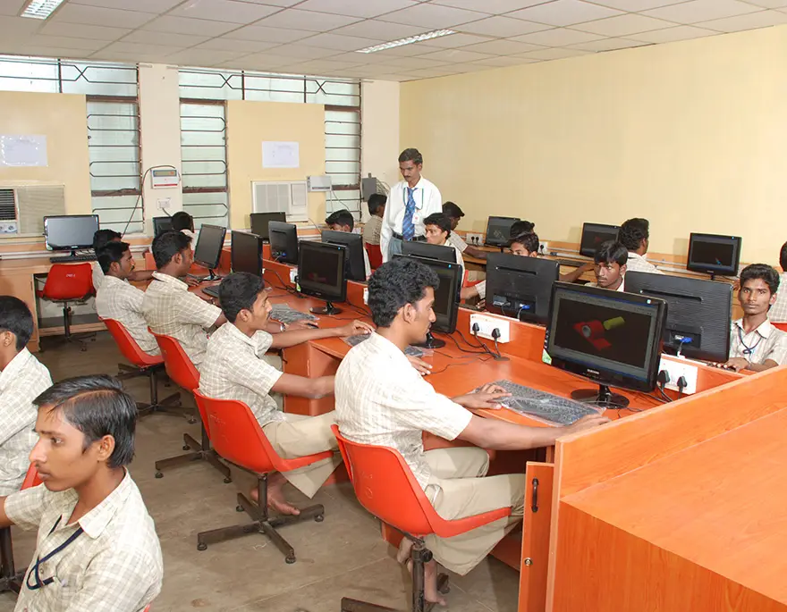 Meenakshi Krishnan Polytechnic College Pammal: campus photo 1