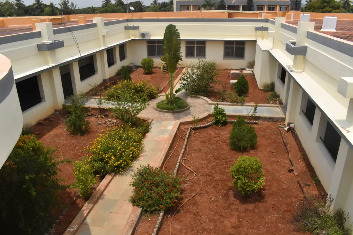 MEENAKSHI MISSION HOSPITAL & RESEARCH CENTRE (Inst. Code – 449): campus photo 2