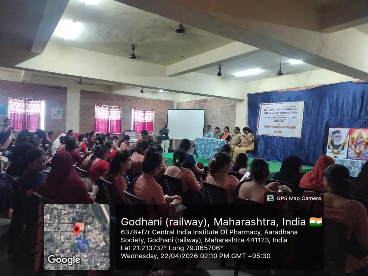 Mehmuda Shikshan & Mahila Gramin Vikas Bahuddeshiya Sanstha's Central India Women's College of Education: campus photo 2