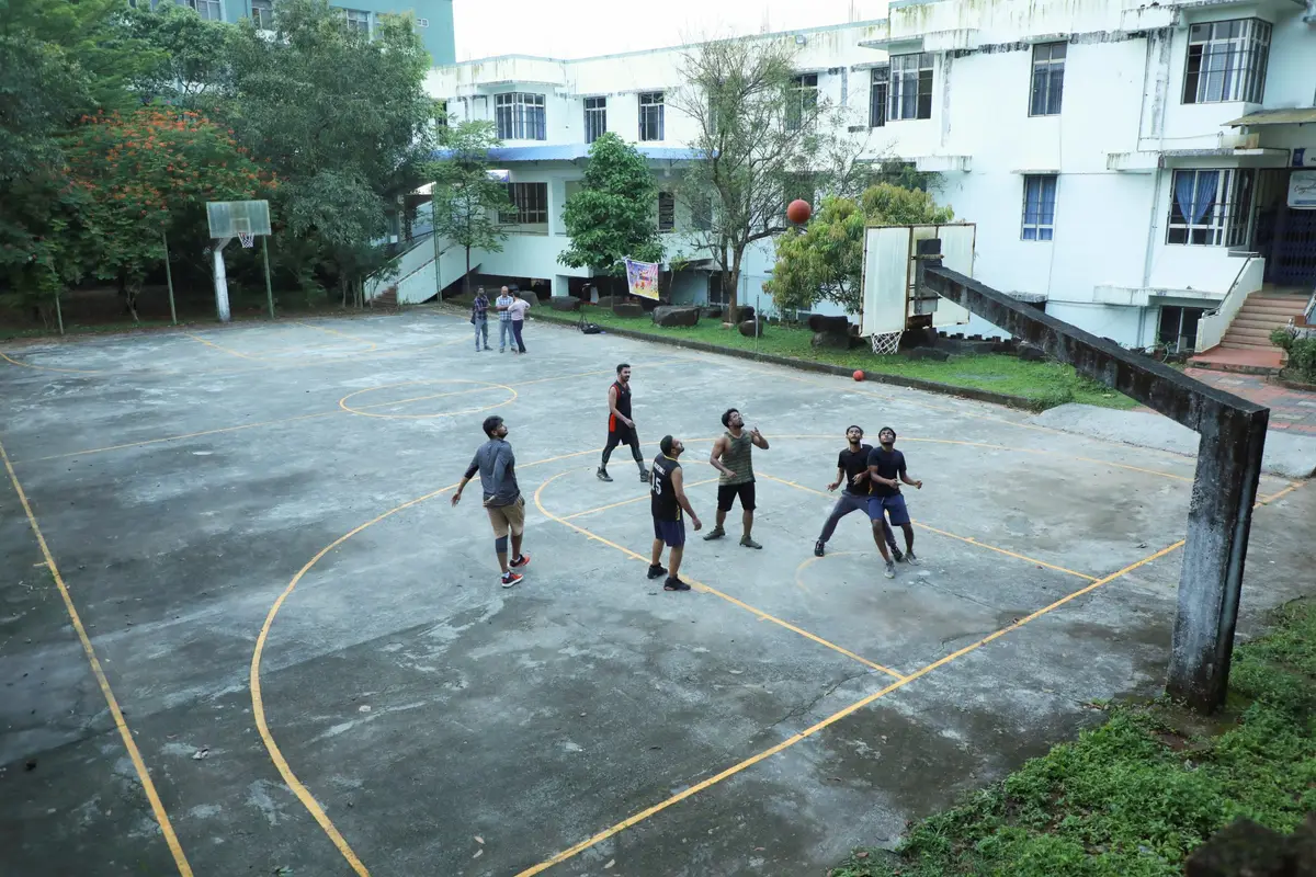 Mes Medical College: campus photo 8