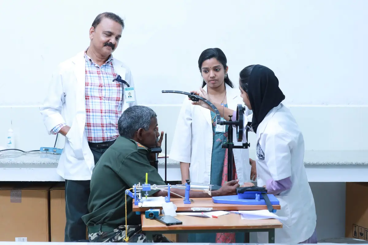 Mes Medical College: campus photo 4