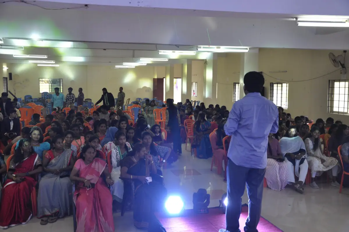 M.E.T Engineering College: campus photo 5