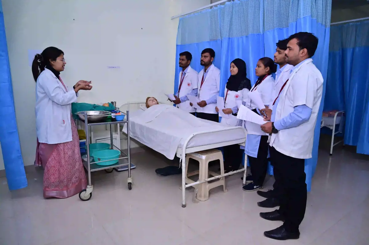 Mgm School of Nursing Katni: campus photo 4