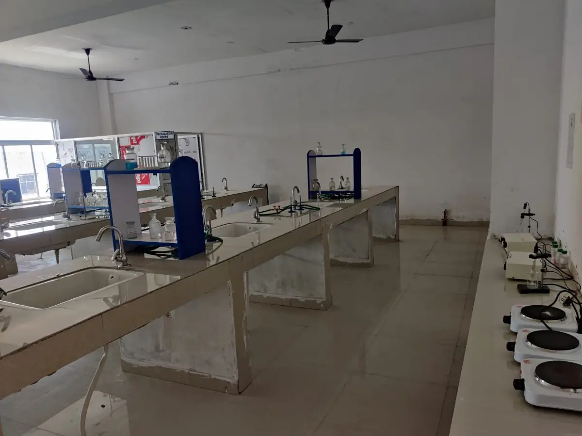 Mission College of Pharmacy Sirishti Bhagatua Varanasi: campus photo 5