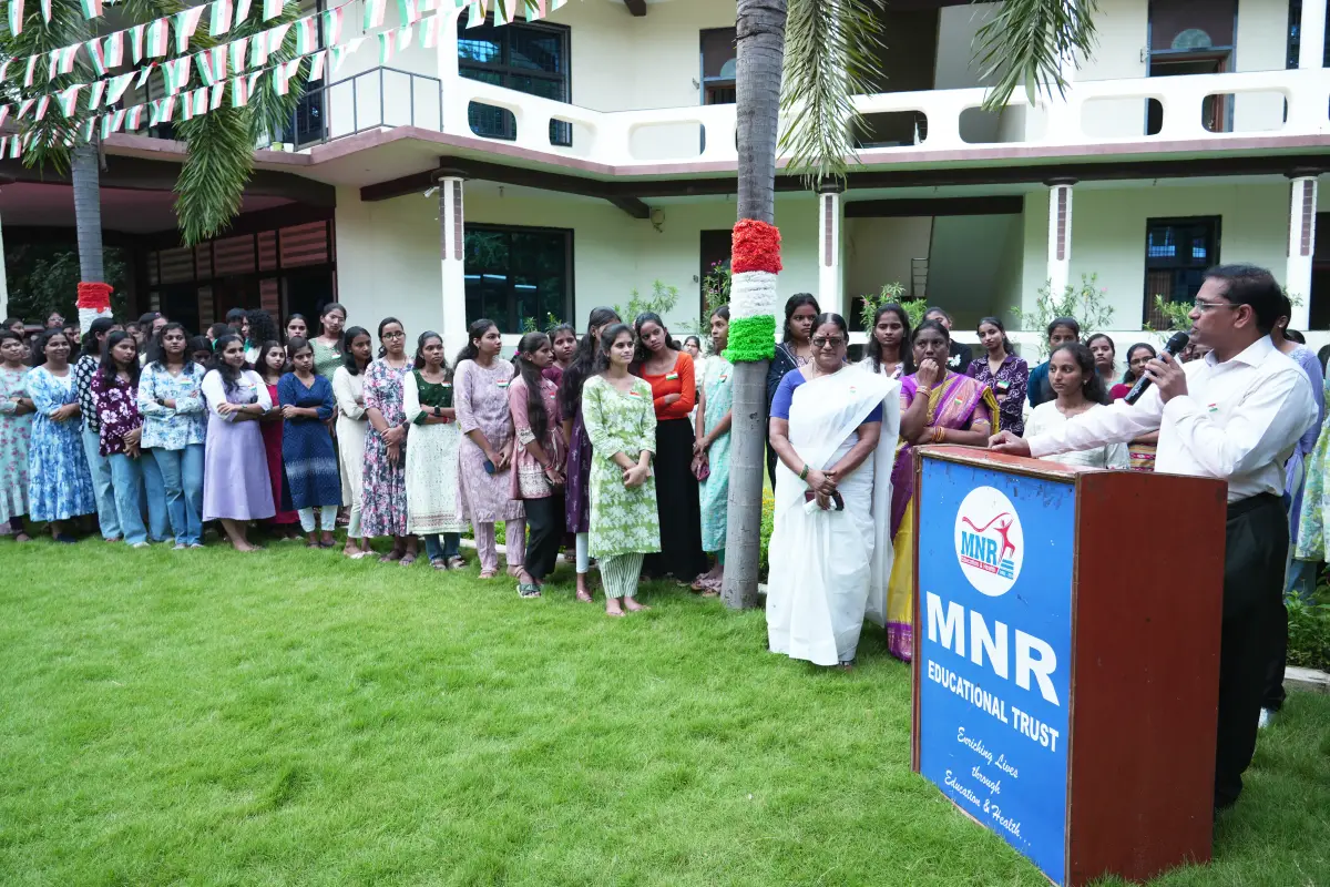 MNR University: campus photo 7