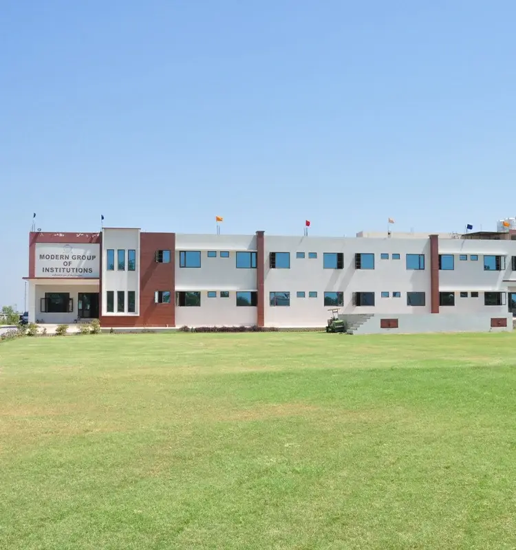 Modern College of Technical Education campus photo 4