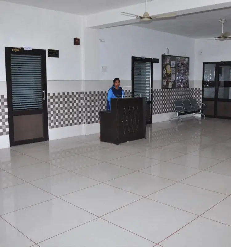 Modern College of Technical Education campus photo 3