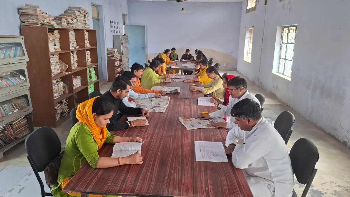 Modern Ded College Kharkara: campus photo 2