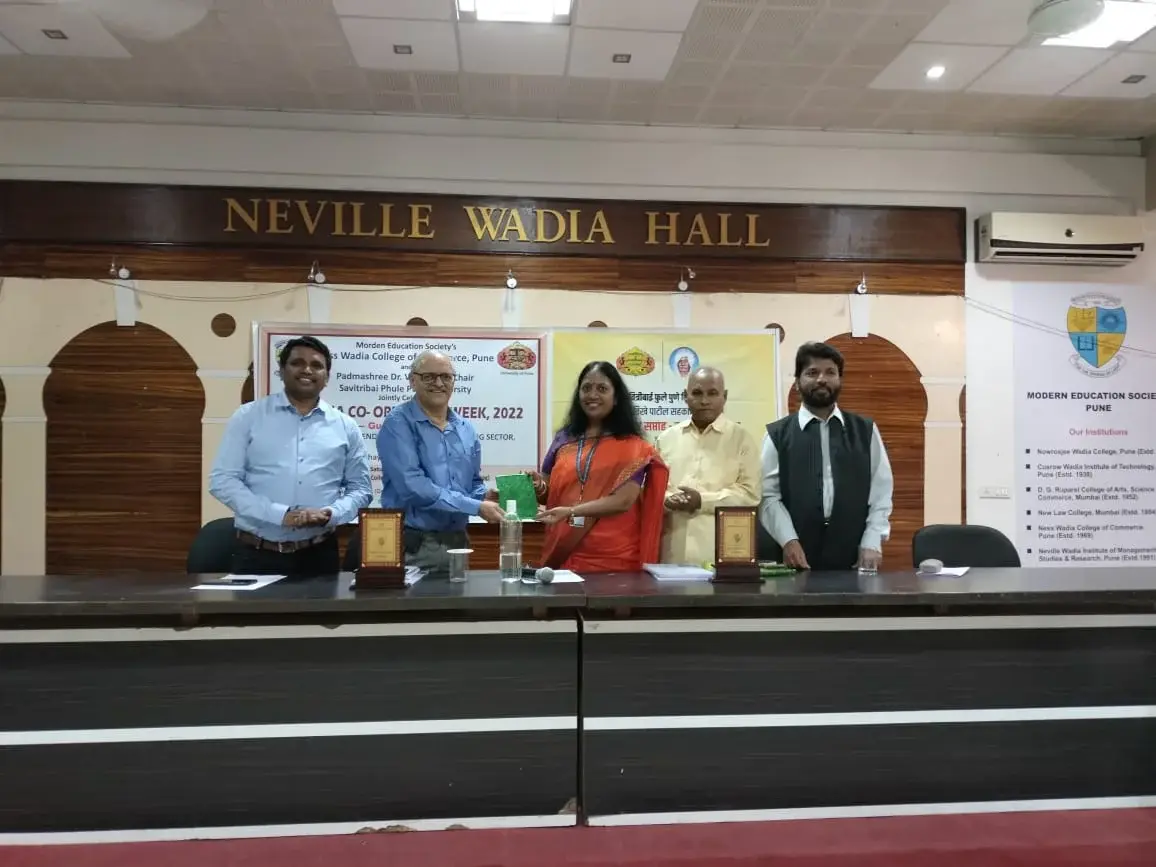 Modern Education Societys Ness Wadia College of Commerce, P.V.K.Joag Path, Pune: campus photo 2