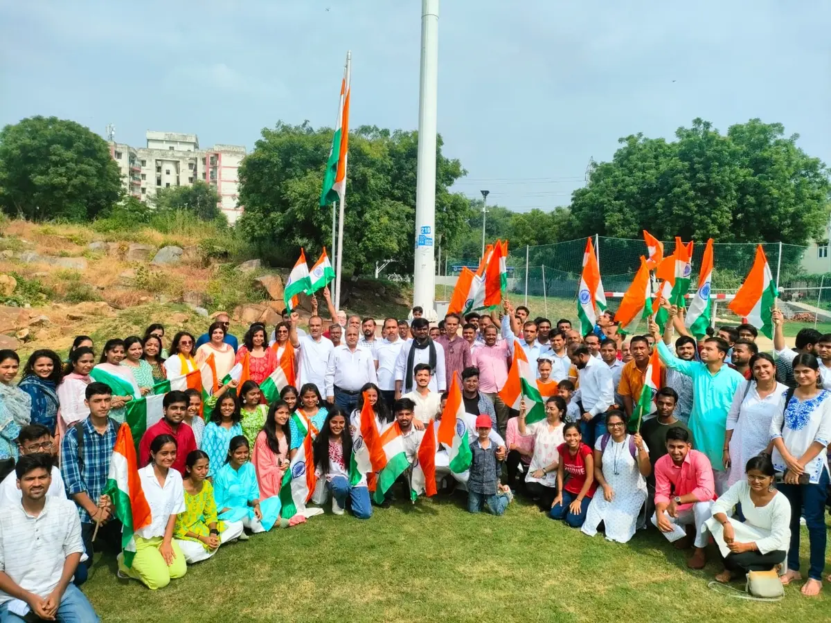 Moti Lal Nehru College campus photo 2