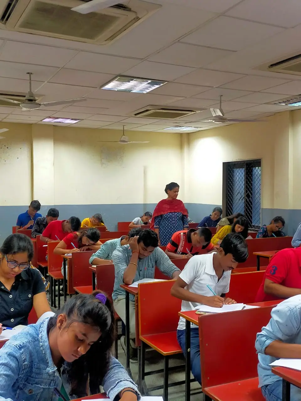 Motilal Nehru College (Evening): campus photo 8