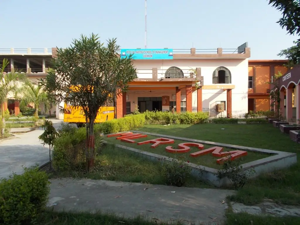Motilal Rastogi School of Management: campus photo 8