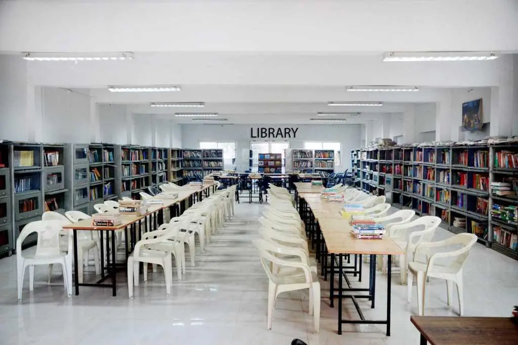 Motilal Rastogi School of Management: campus photo 3