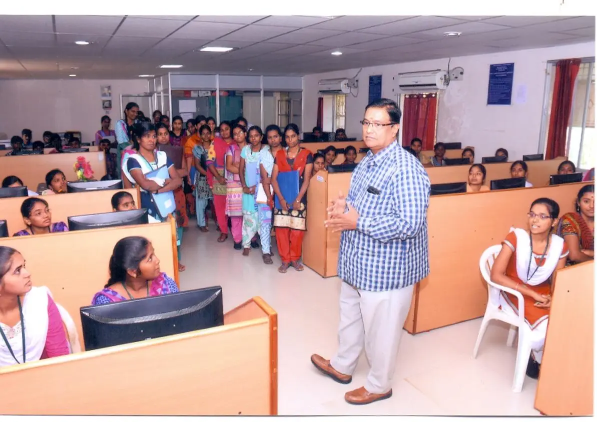 M.P.Nachimuthu M.Jaganathan Engineering College (MPNMJ): campus photo 5