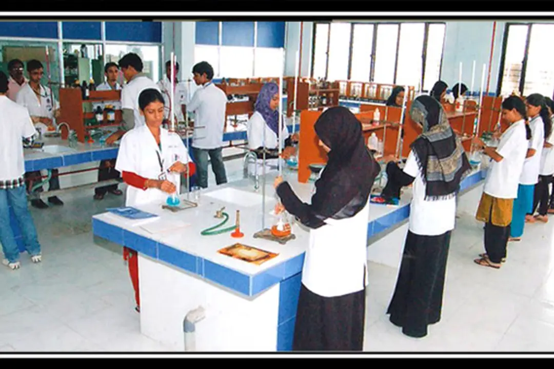 MRM College of Pharamacy: campus photo 2