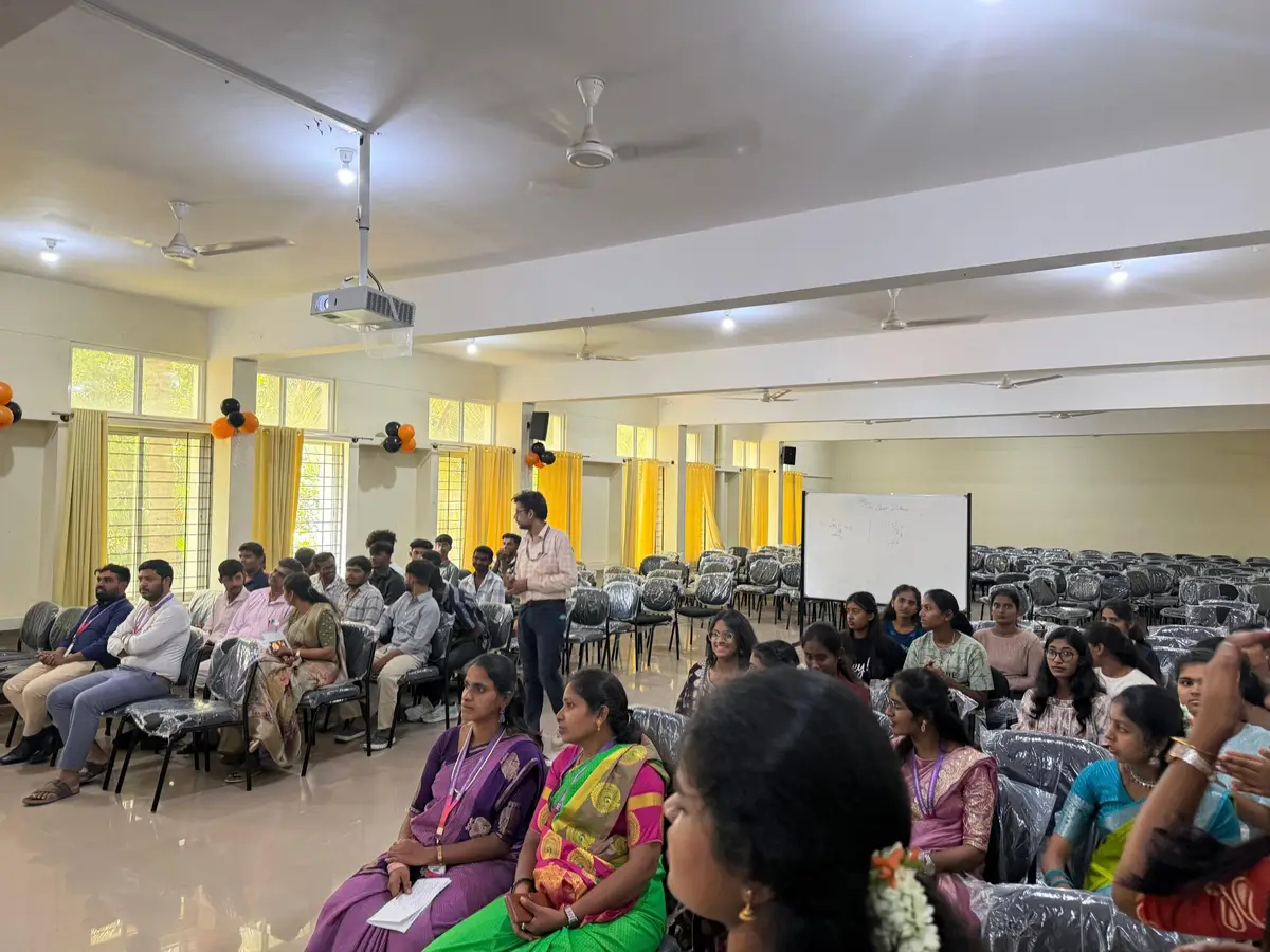 MS Degree college: campus photo 7