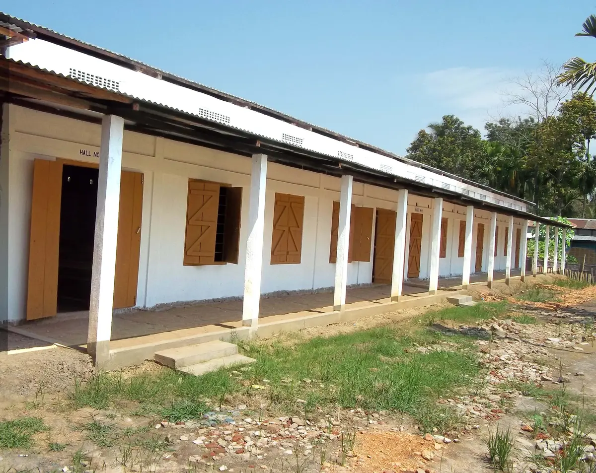 Murazar College: campus photo 2
