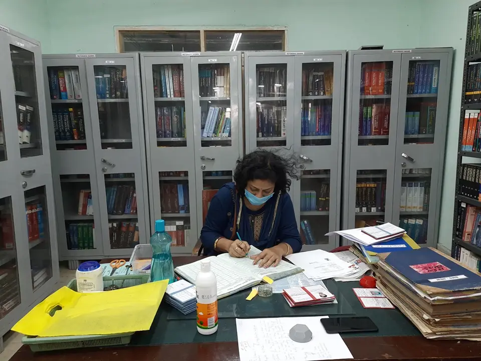 N R S Medical College: campus photo 1