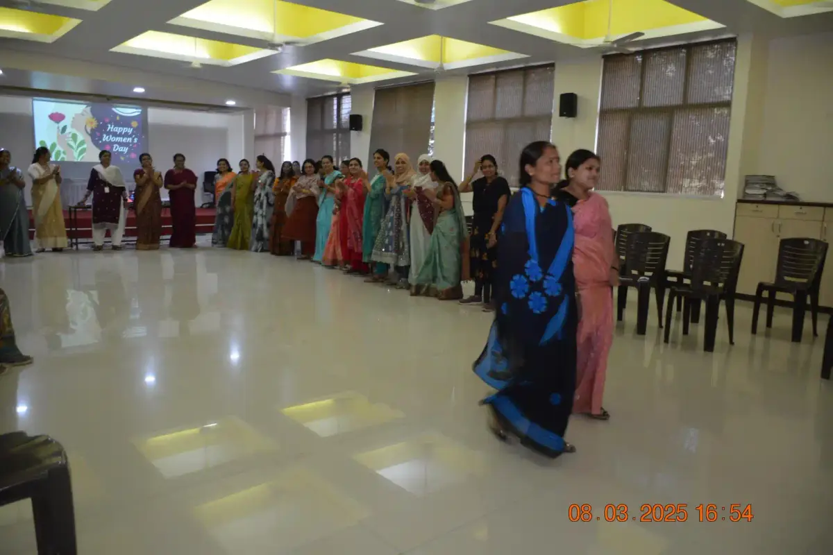 Nagesh Karajagi Orchid College of Engineering, Solapur: campus photo 8