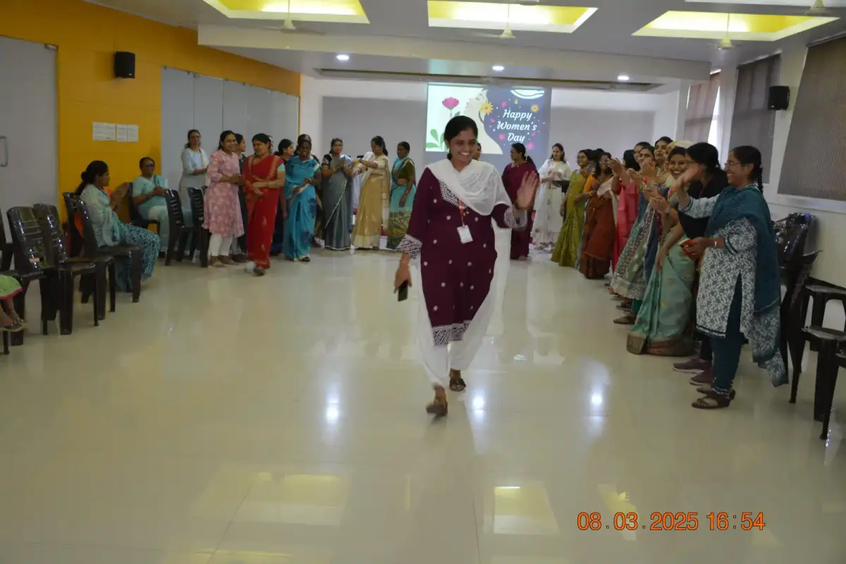 Nagesh Karajagi Orchid College of Engineering, Solapur: campus photo 7