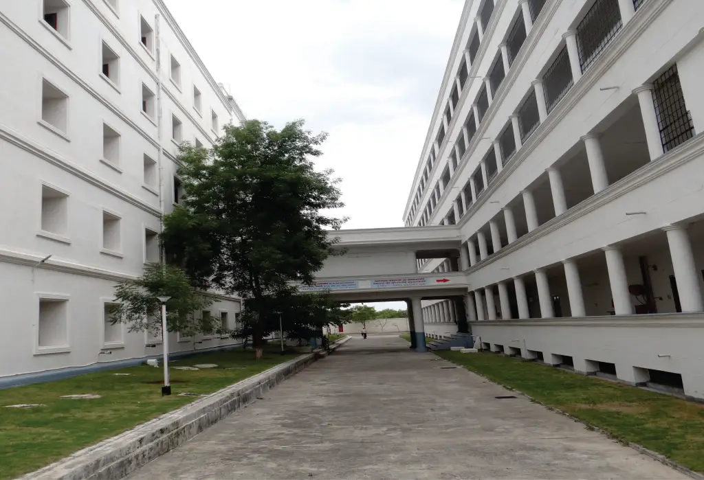 Nalla Malla Reddy Engineering College: campus photo 4