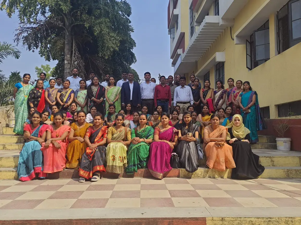 Nav Sahyadri Charitable Trust's College of Education: campus photo 4