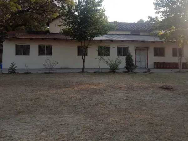 Navyug Arts & Commerce College: campus photo 4