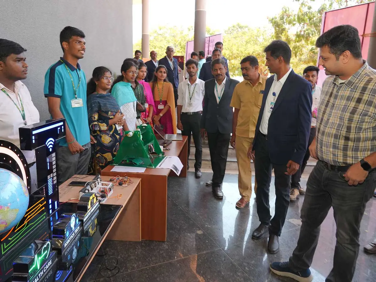 Nandha Engineering College (NEC): campus photo 5
