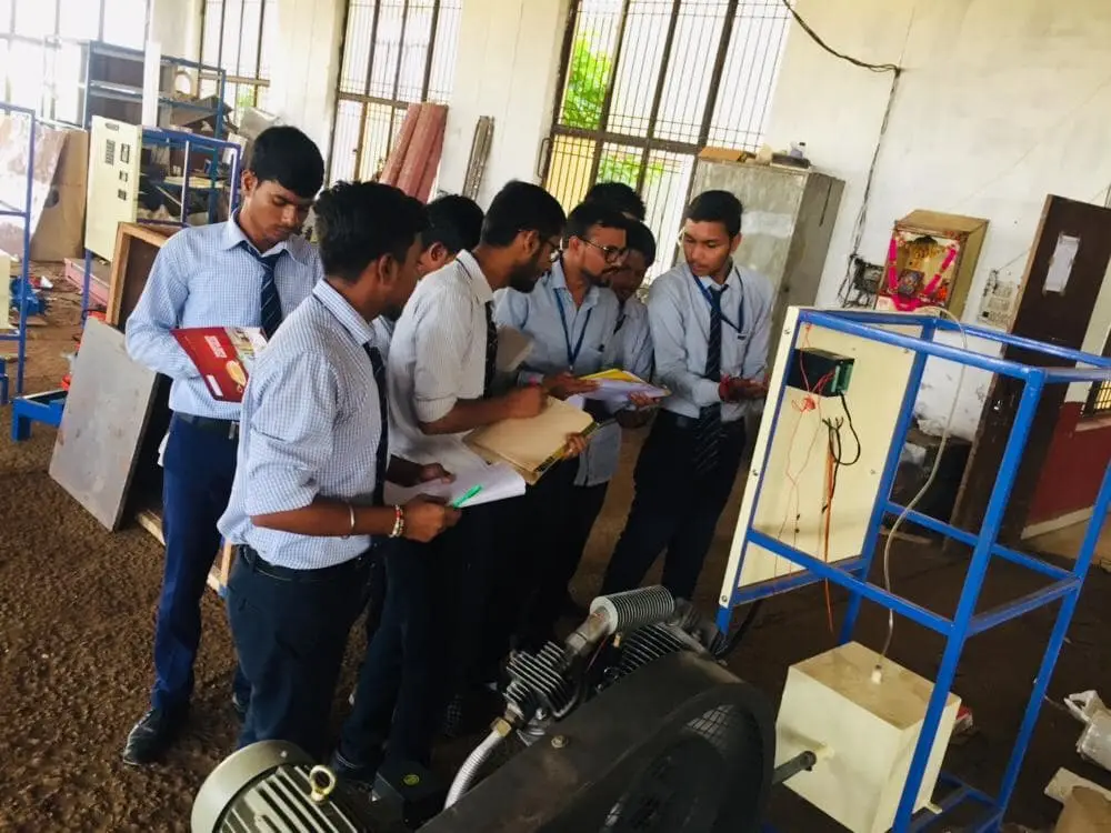 Neelam College of Pharmacy: campus photo 1