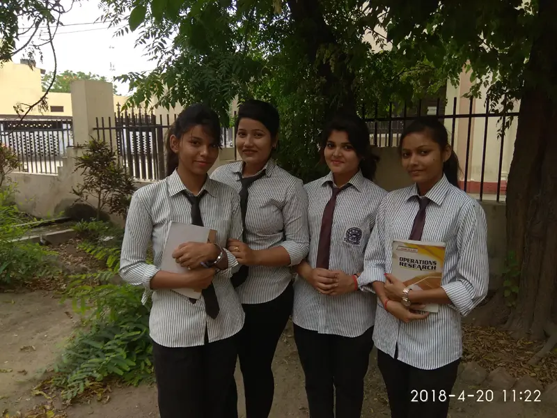 Nehru Memorial Shiv Narayan Das Mahavidyalaya: campus photo 1
