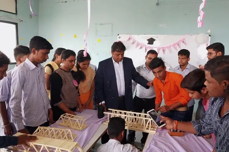 Netaji College of Pharmacy Ajang Dhule: campus photo 4