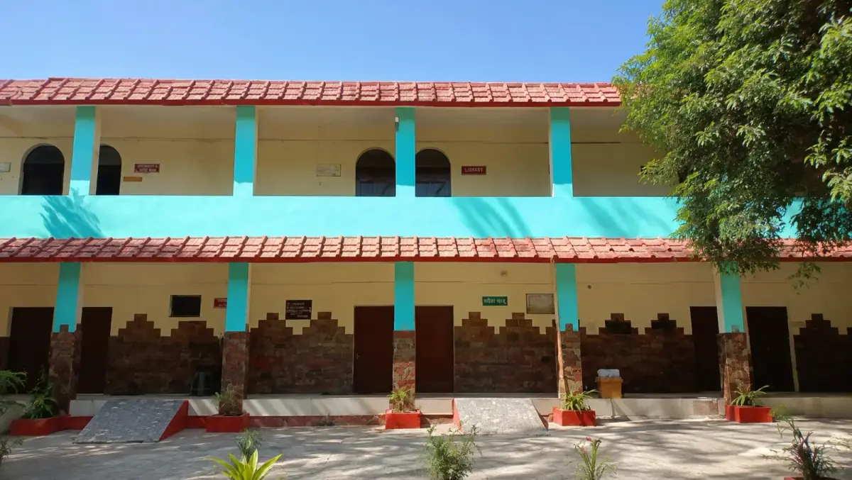 Nimt Vidhi Evam Kanoon Sansthan campus photo 7
