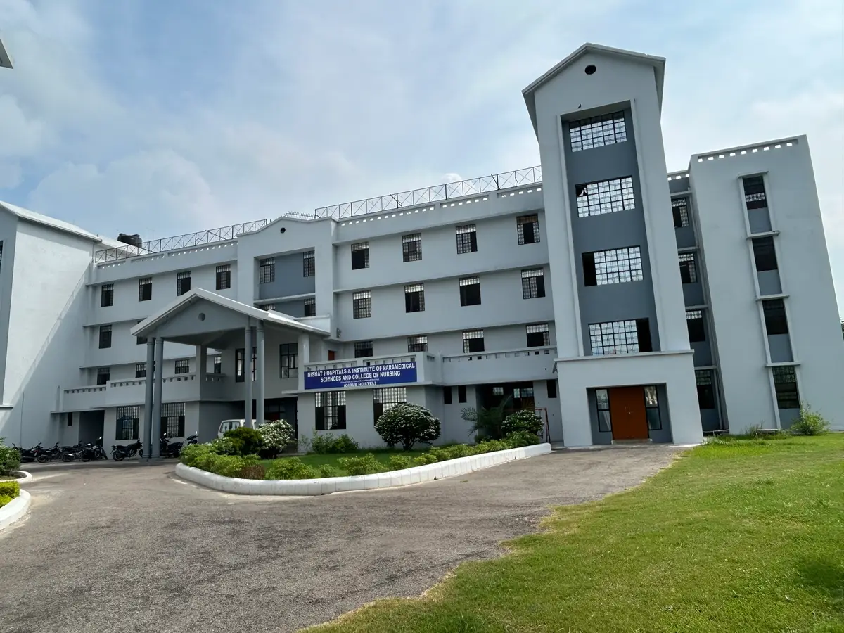 Nishat Hospitals & Institute of Paramedical Sciences and College of Nursing: campus photo 3