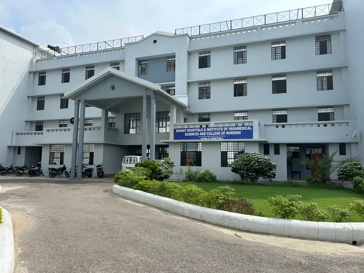 Nishat Hospitals & Institute of Paramedical Sciences and College of Nursing: campus photo 5