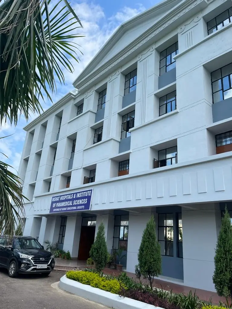 Nishat Hospitals & Institute of Paramedical Sciences and College of Nursing: campus photo 8