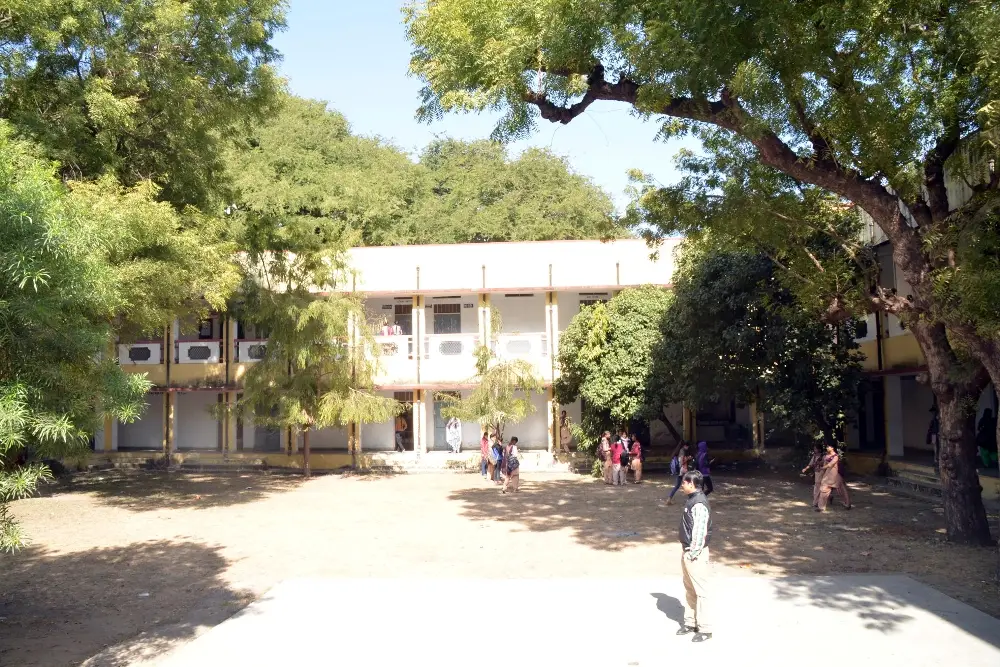 Nitya Leelastha Tilkayat Shri. Govindlalji Maharaj Govt. Girls College: campus photo 4