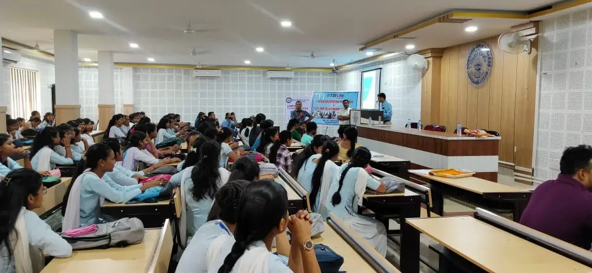 Nowgong Girls College: campus photo 7