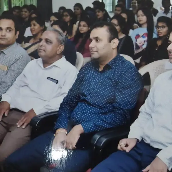 Nutanben Mansukhbhai Turakhia Gujarati College of Pharmacy, Scheme No. 54: campus photo 5