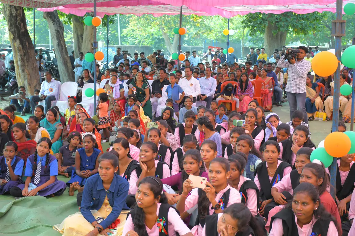 Om Maya Sundram CollegeBrindavan Chhal campus photo 2
