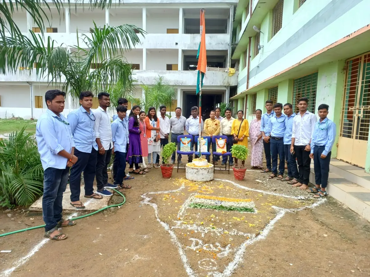 Om Sai College of Pharmacy and Health Science: campus photo 2