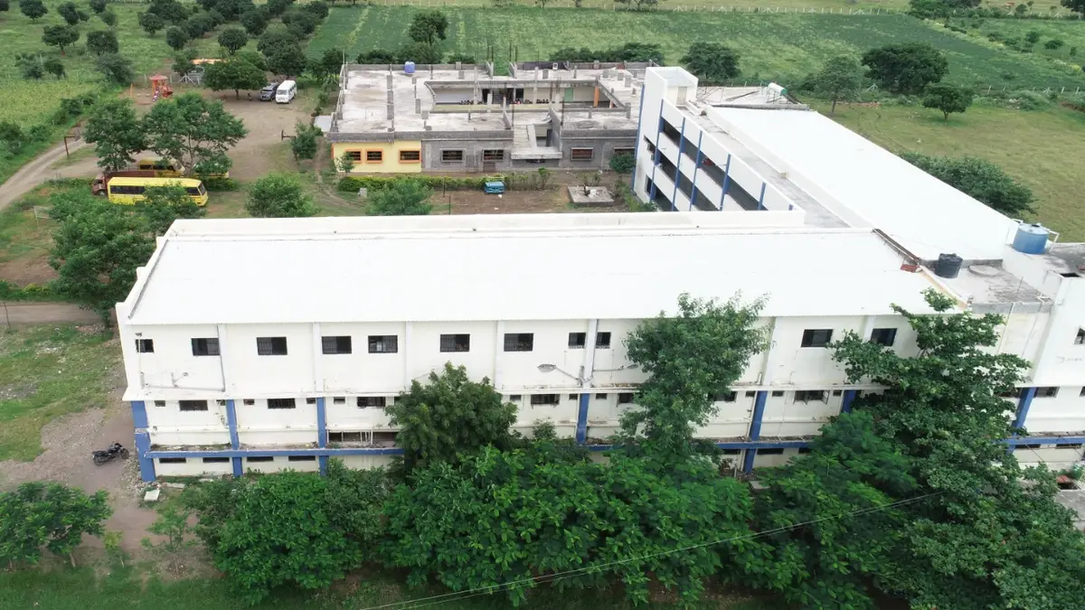 Om Shanti Bahuuddeshiya Shikshan Sanstha Aurangabad s Guru Mishri Homo. Medical College & Hospi.: campus photo 1