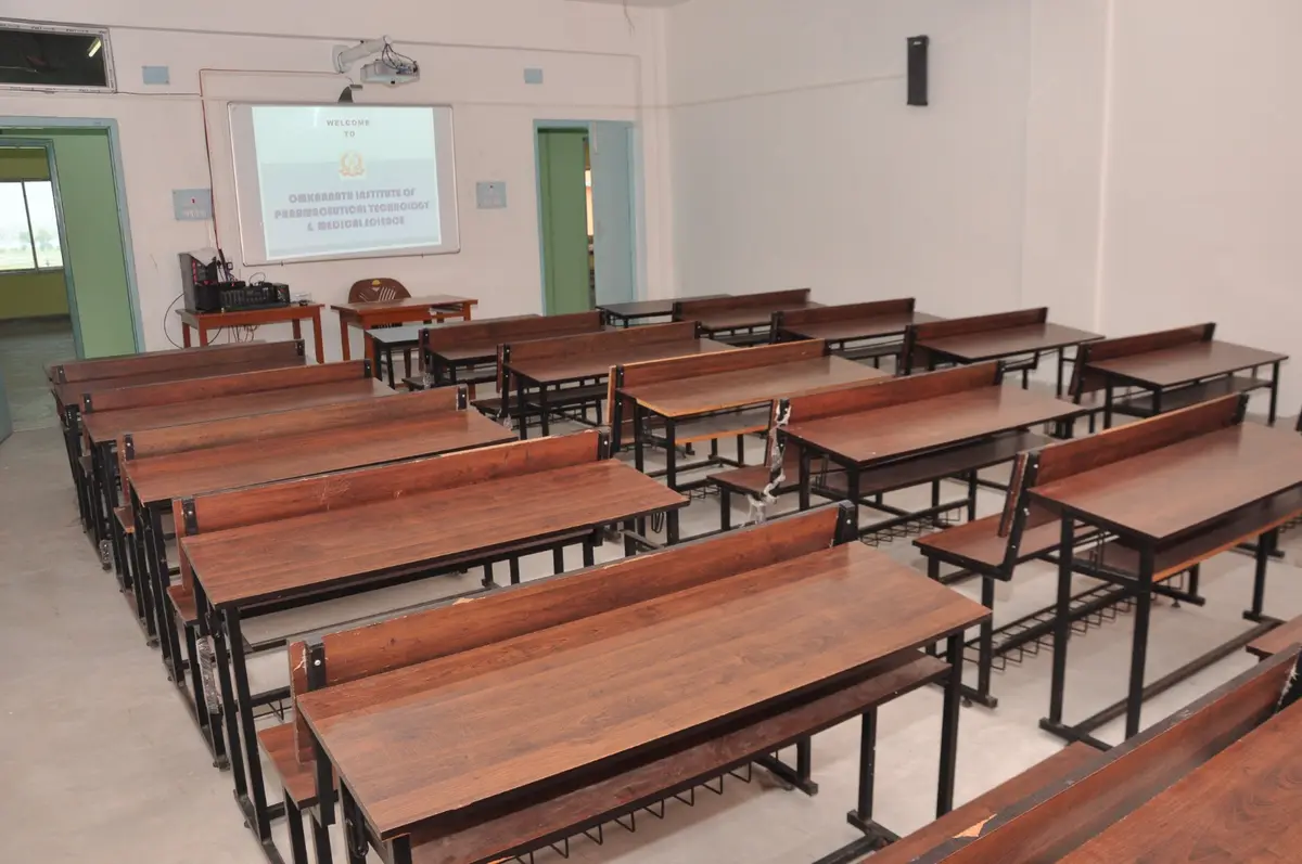 Omkarnath Institute of Pharmaceutical Technology and Medical Science: campus photo 2